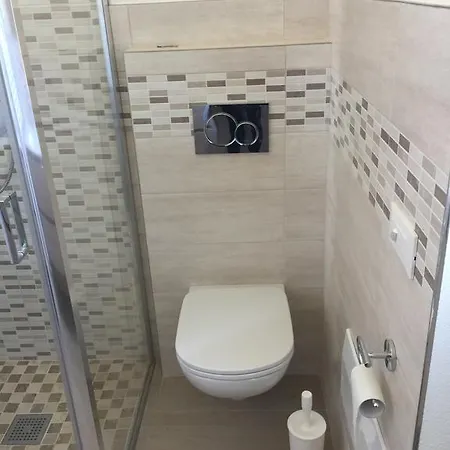 Brema Apartment *